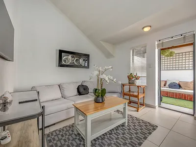 1 Bedroom Apartment For Sale in Sandton - img