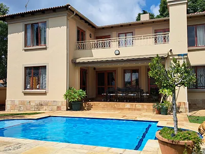 3 Bedroom House For Sale in Johannesburg - GvxM.webp