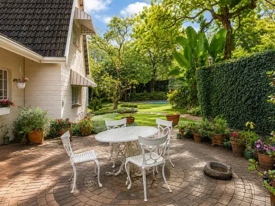 3 Bedroom House For Sale in Kloof - Qnga.webp