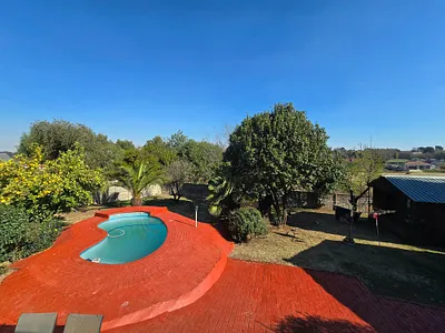 5 Bedroom House For Sale in Witbank - 9azY.webp