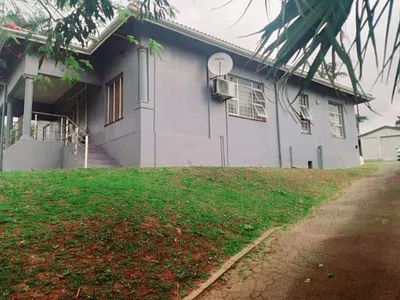 4 Bedroom House For Sale in Durban - xaAn.webp
