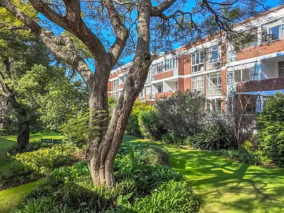 3 Bedroom Apartment For Sale in Sandton - img