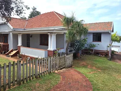 4 Bedroom House To Rent in Durban North - img