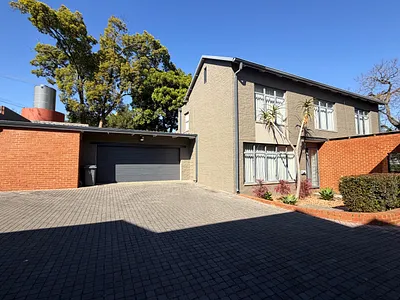 3 Bedroom Townhouse For Sale in Pretoria - WTSO.webp