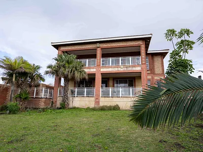7 Bedroom House For Sale in Scottburgh - qtLL.webp