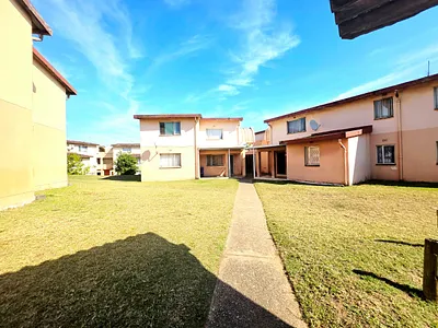3 Bedroom Apartment For Sale in Richards Bay - OqMC.webp