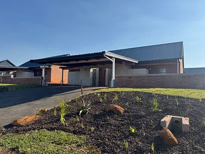 2 Bedroom House For Sale in Howick - img