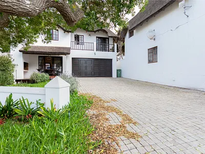3 Bedroom House To Rent in St Helena Bay - img