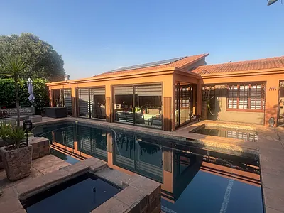 3 Bedroom House For Sale in Witbank - oJlU.webp