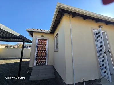 3 Bedroom House To Rent in Witbank - Qssu.webp