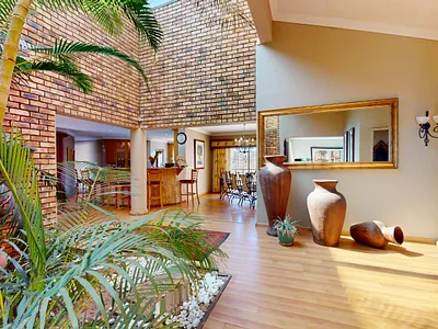 4 Bedroom House For Sale in Boksburg - gqSj.webp