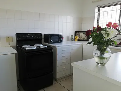 2 Bedroom Apartment To Rent in Blouberg - img