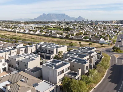 3 Bedroom House For Sale in Blouberg - MBkp.webp