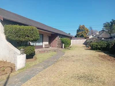 3 Bedroom House To Rent in Alberton - ZcD8.webp