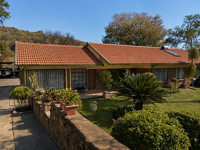 4 Bedroom House For Sale in Brits - dO8z.webp