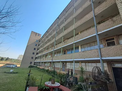 2 Bedroom Apartment For Sale in Newcastle - rOJu.webp