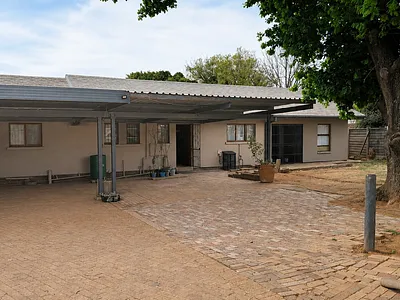 3 Bedroom House For Sale in Heidelberg - img