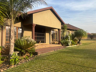 3 Bedroom House For Sale in Witbank - img