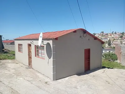 2 Bedroom House For Sale in East London - img