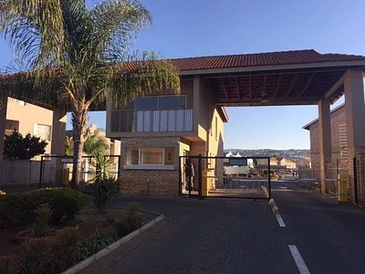 2 Bedroom Apartment To Rent in Rustenburg - img