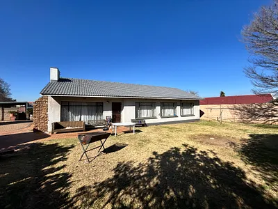 3 Bedroom House To Rent in Boksburg - img