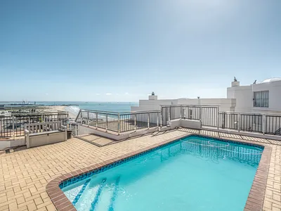2 Bedroom Apartment For Sale in Port Elizabeth - 5C08.webp