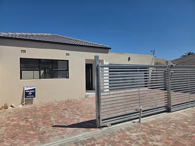 3 Bedroom House For Sale in Kuils River - 0Cwf.webp