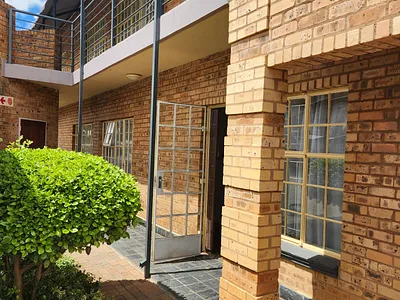 Apartment To Rent in Potchefstroom - FHuV.webp