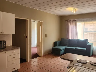 2 Bedroom Apartment To Rent in Potchefstroom - O5c9.webp