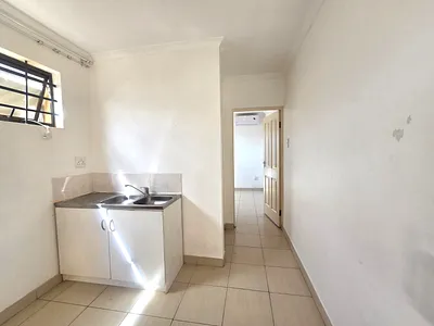 1 Bedroom Apartment To Rent in Durban North - oRCd.webp