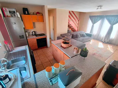 2 Bedroom Townhouse For Sale in Centurion - YsVy.webp