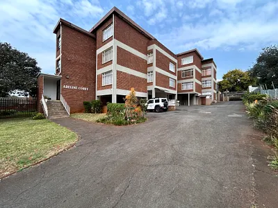 2 Bedroom Apartment For Sale in Pietermaritzburg - GtL0.webp