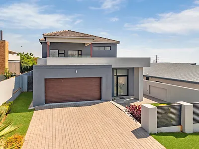 3 Bedroom House For Sale in Krugersdorp - v2w8.webp