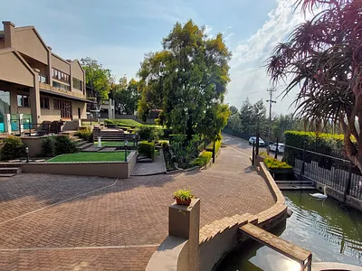 9 Bedroom House For Sale in Pretoria - qBUx.webp