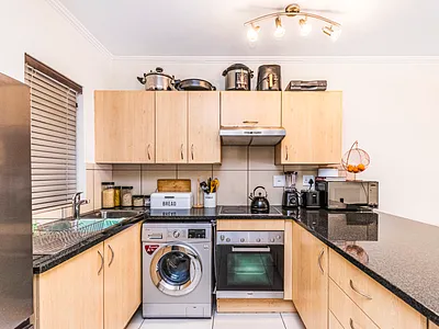 2 Bedroom Apartment For Sale in Randburg - nVEW.webp