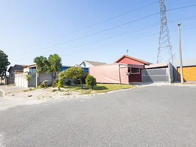 2 Bedroom House For Sale in Kuils River - HFJR.webp