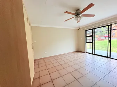 1 Bedroom Apartment To Rent in Newcastle - 5XyZ.webp