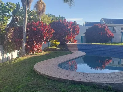 4 Bedroom House For Sale in East London - MKm4.webp