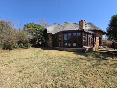 4 Bedroom House For Sale in Vaal Marina - img