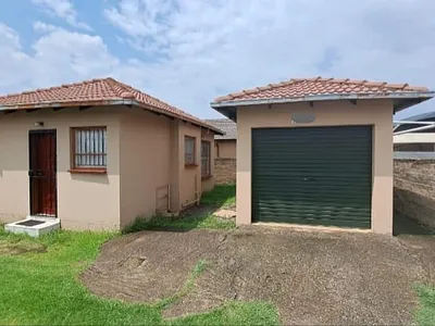 2 Bedroom House To Rent in Vanderbijlpark - 79W7.webp