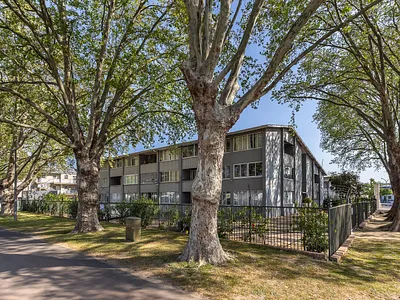1 Bedroom Apartment For Sale in Stellenbosch - Mv5U.webp