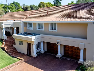 4 Bedroom House For Sale in Pretoria - dRaA.webp