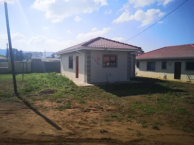 3 Bedroom House For Sale in Queenstown - Ah1v.webp
