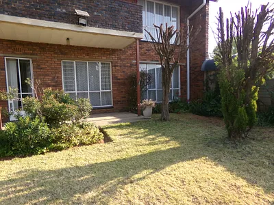 2 Bedroom Apartment To Rent in Roodepoort - c4fq.webp