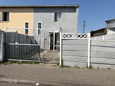 3 Bedroom House For Sale in Goodwood - V4Zp.webp