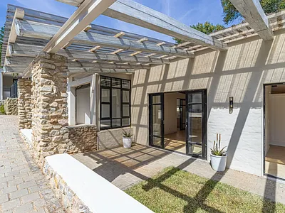 1 Bedroom House To Rent in Sandton - FXJN.webp