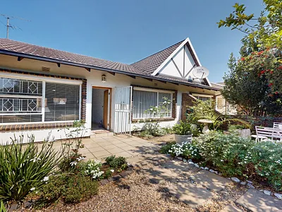 2 Bedroom House For Sale in Germiston - ujgL.webp