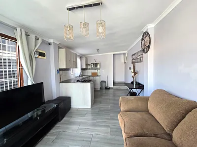 2 Bedroom Apartment To Rent in Durban North - qGD5.webp