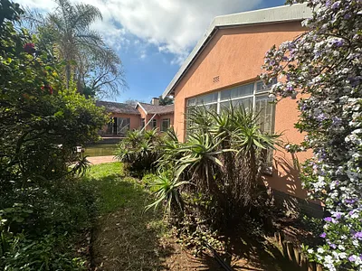 5 Bedroom House For Sale in Germiston - gAtF.webp