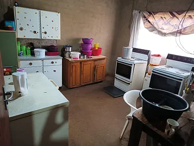 2 Bedroom House For Sale in Walkerville - 8UsP.webp